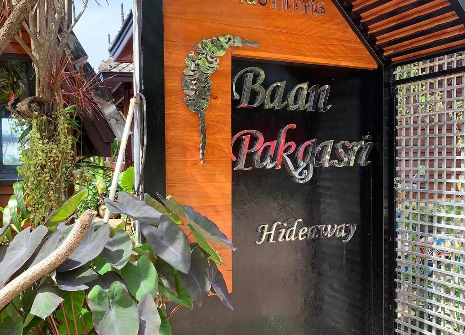 Baan Pakgasri Hideaway Hotel Ko Lanta 3*,