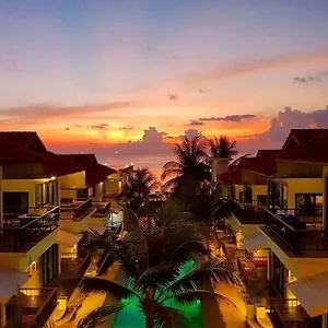 Simple Life Cliff View Resort Koh Tao