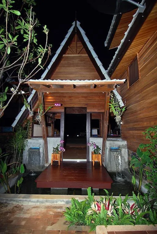 Baan Pakgasri Hideaway Hotel Koh Lanta Resort