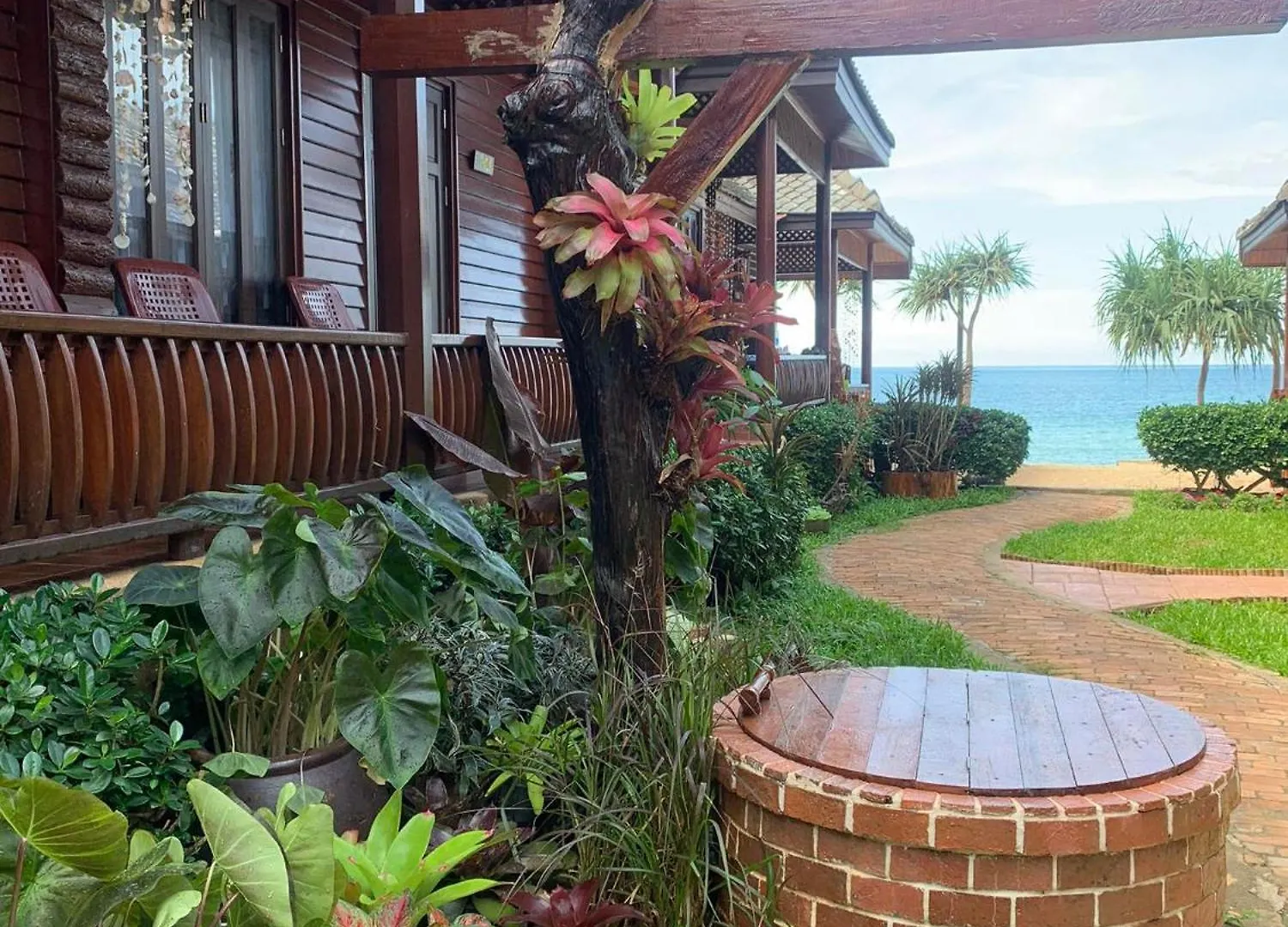 Resort Baan Pakgasri Hideaway Hotel Koh Lanta